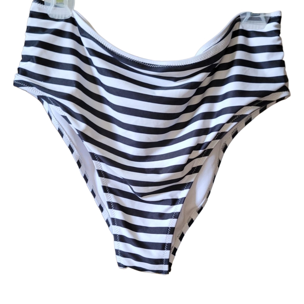 Unbranded black and white high waist bikini bottoms Size XXL